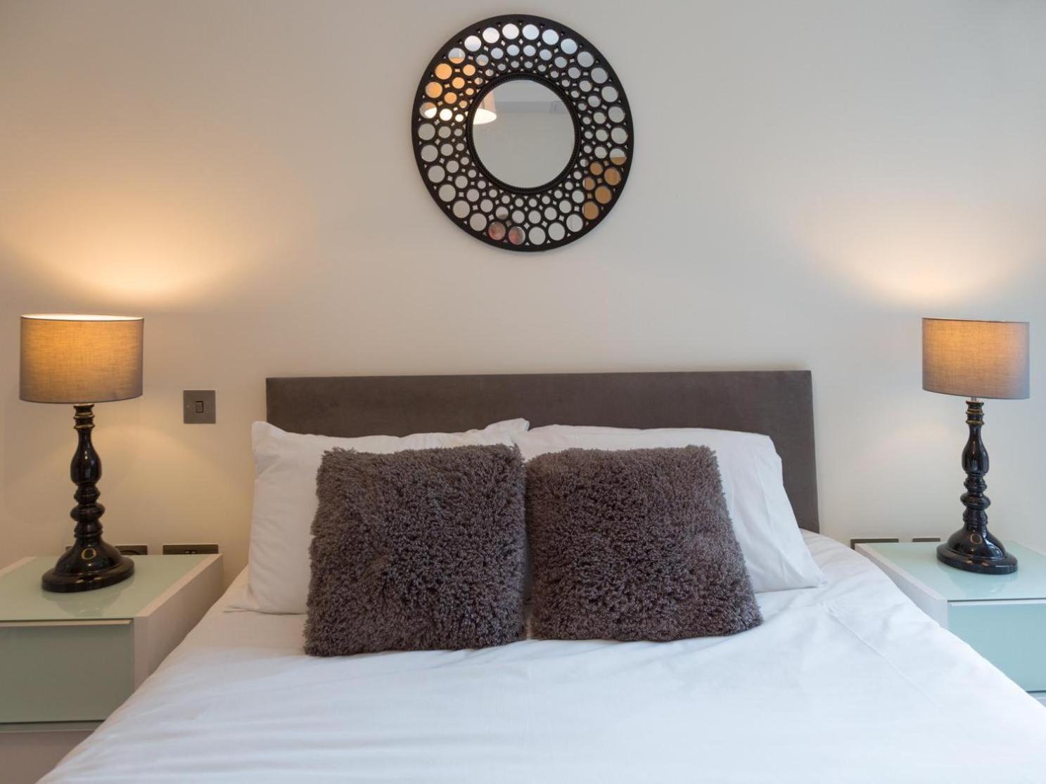 Central Tower Bridge Apartment Londen Kamer foto