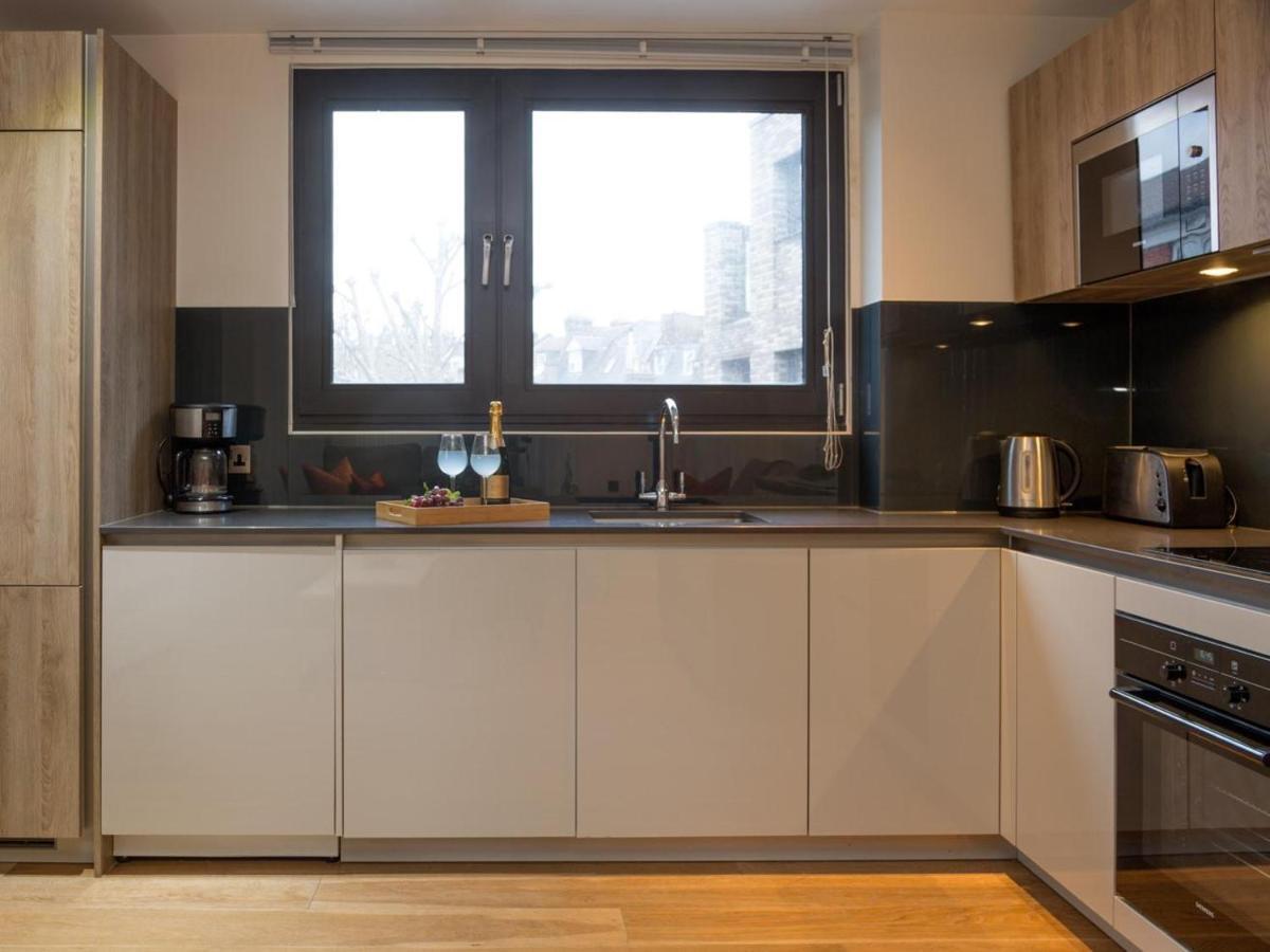 Central Tower Bridge Apartment Londen Buitenkant foto