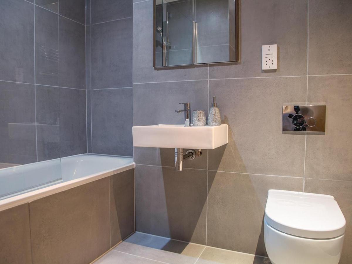 Central Tower Bridge Apartment Londen Buitenkant foto