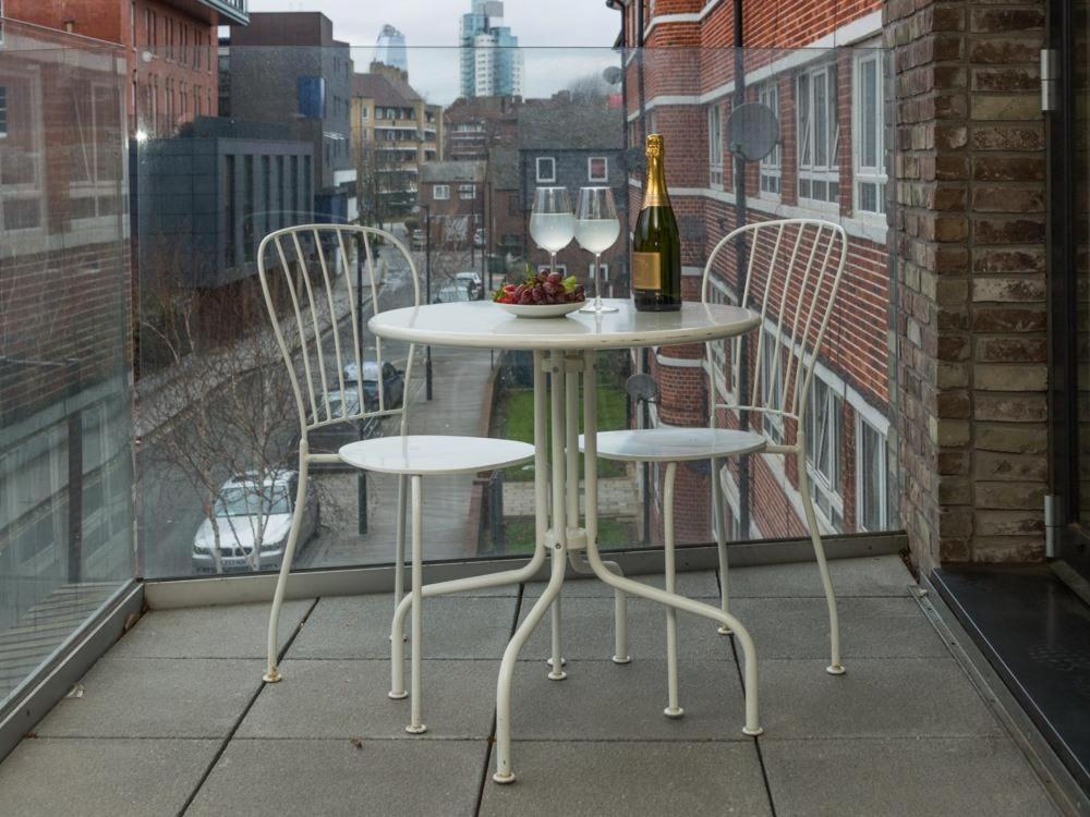 Central Tower Bridge Apartment Londen Buitenkant foto